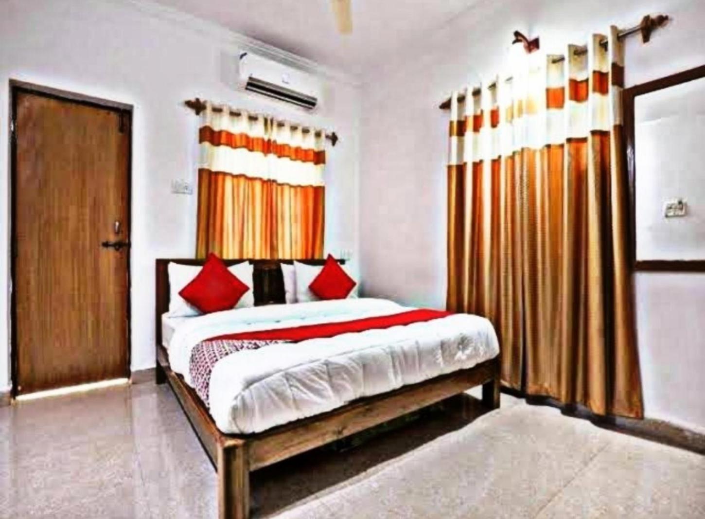 Le Cadillac Bungalow Puducherry Zewnętrze zdjęcie