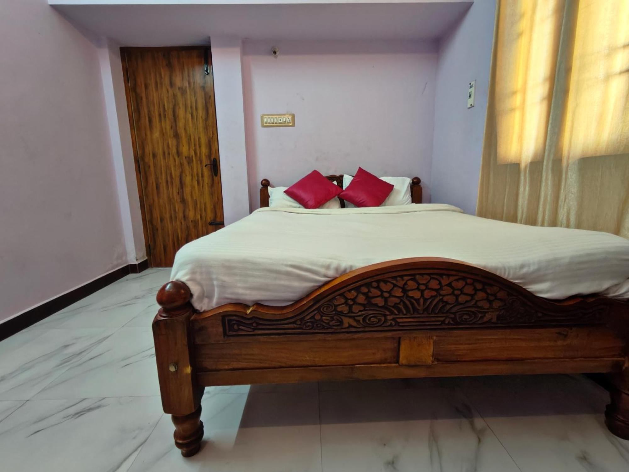 Le Cadillac Bungalow Puducherry Zewnętrze zdjęcie